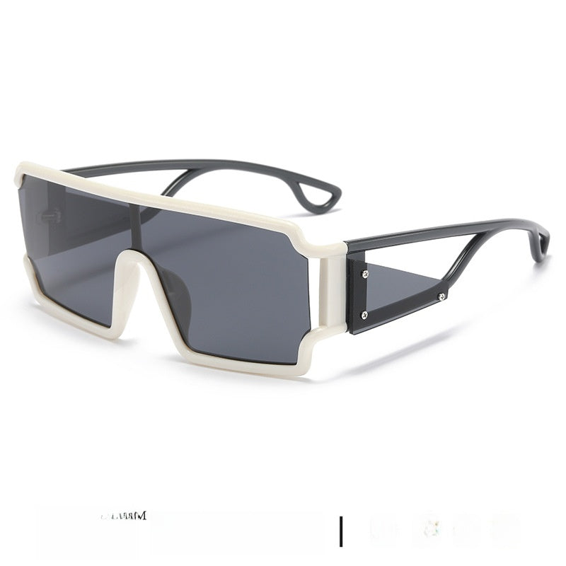 Avant-garde one-piece square sunglasses