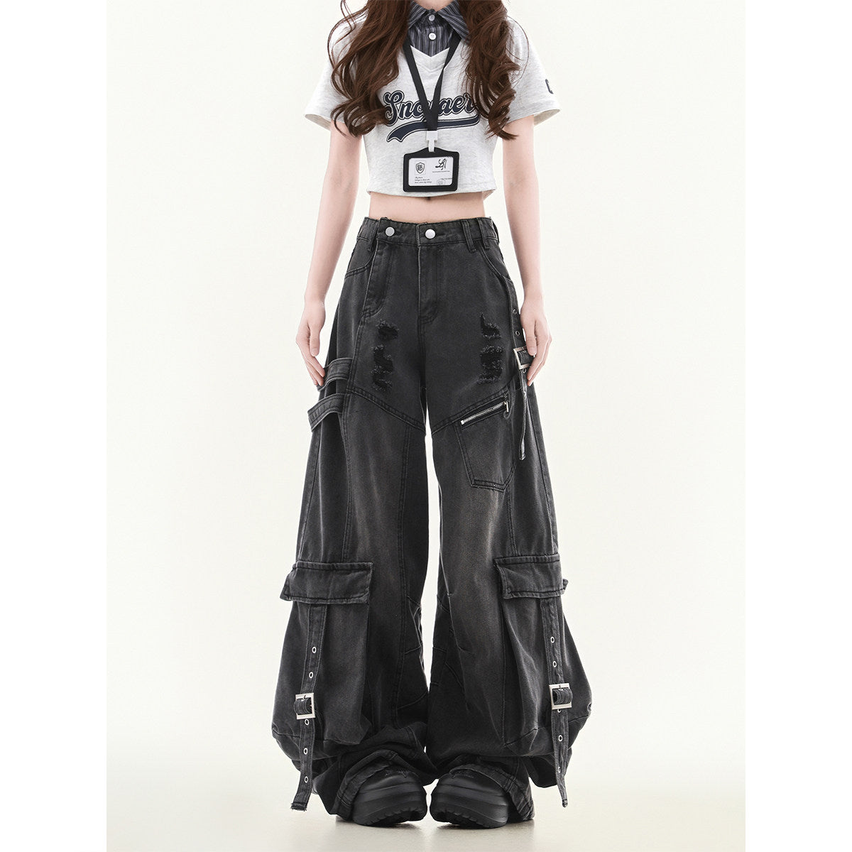 Women's Washed Denim Cargo Pants with Wide Leg