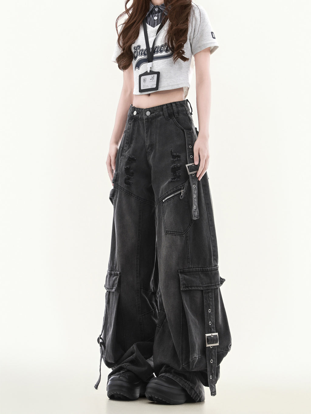Women's Washed Denim Cargo Pants with Wide Leg